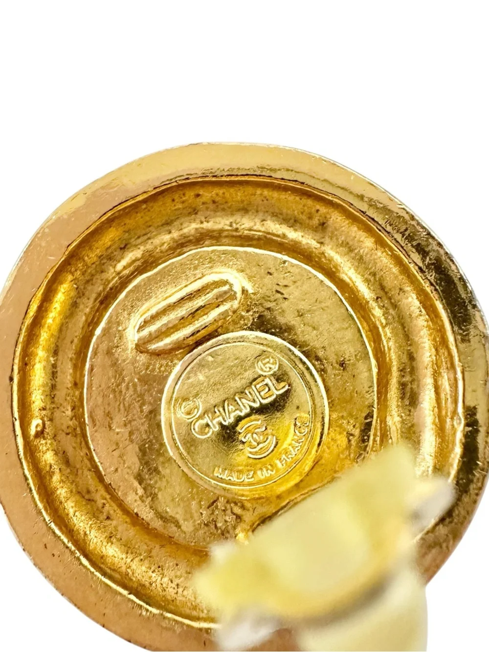 CHANEL Round Faux Pearl Gold Plated Coco Mark CC Logo Vintage Clip On Earrings